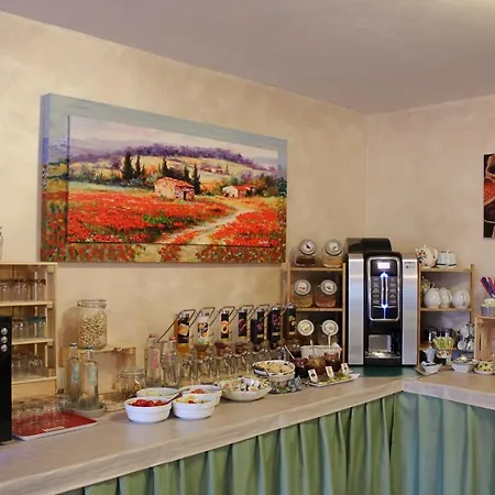 Tiziana Torri Del Benaco