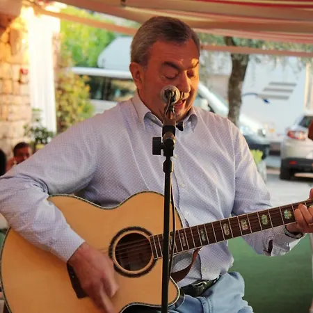 Tiziana 2*
